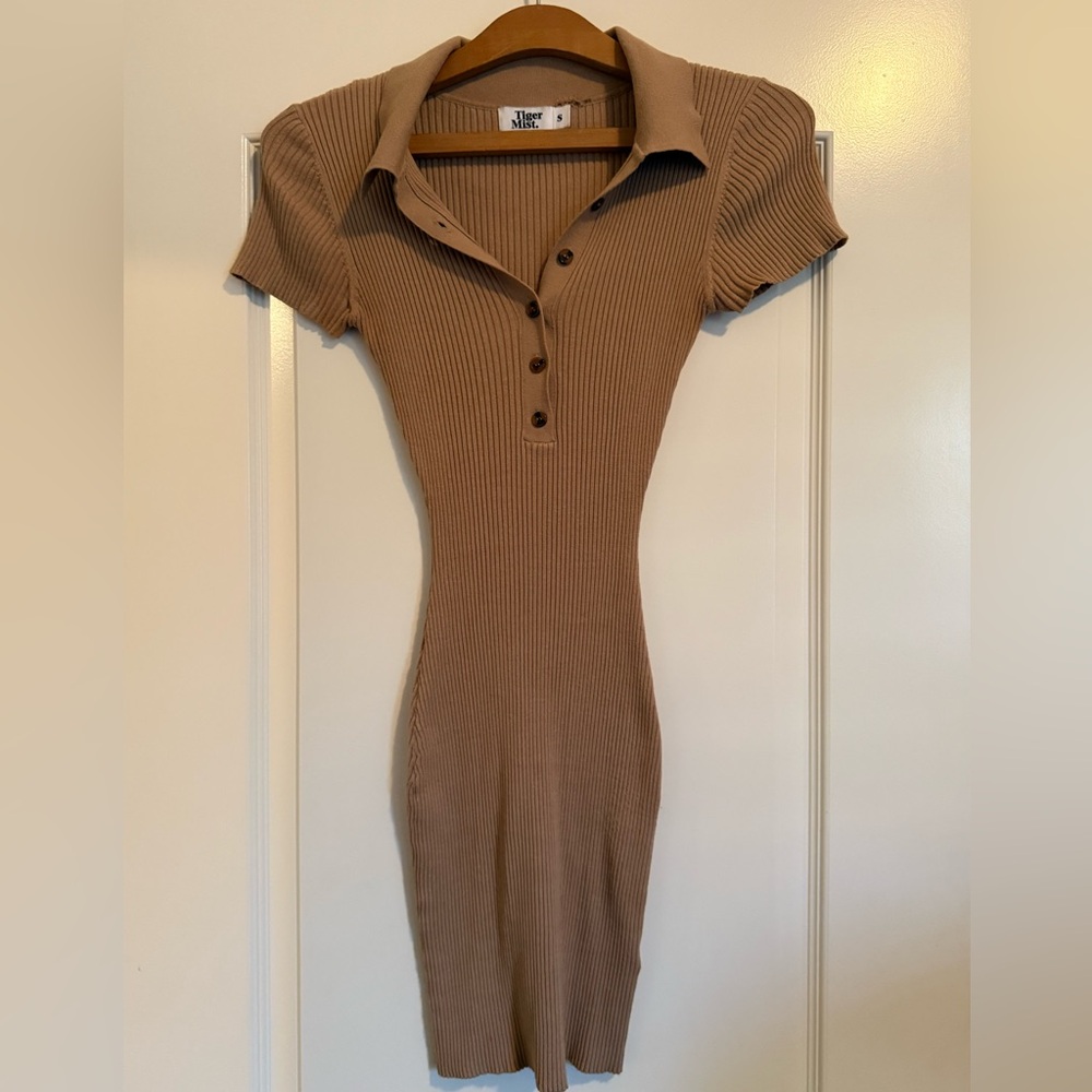TIGER MIST Tan Ribbed Bodycon Spring Summer Fall Mini Dress Size Small